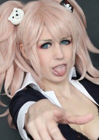 Cosplay-Cover: Junko Enoshima