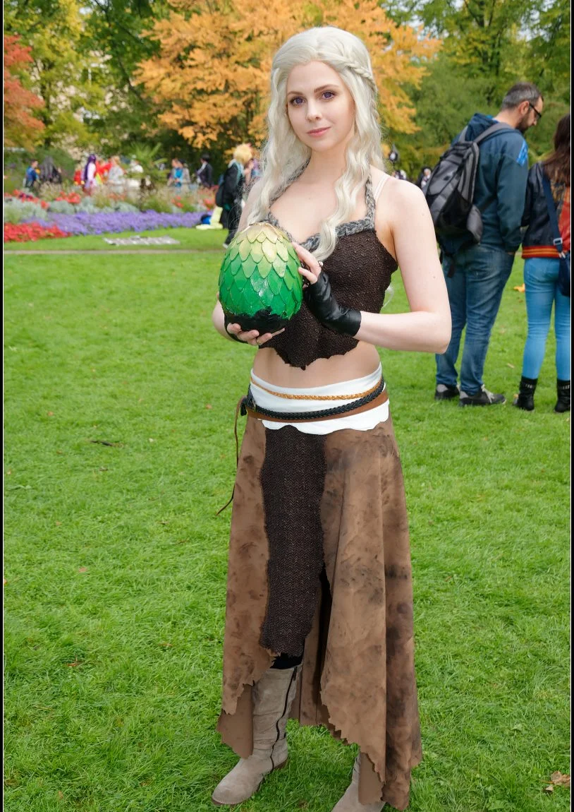 Cosplay-Cover: Daenerys Targaryen [Dothraki]