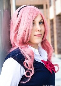 Cosplay-Cover: Megurine Luka [Schooluniform]