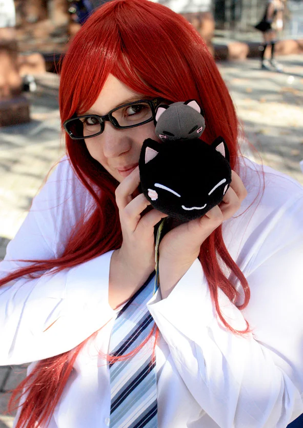 Cosplay-Cover: Erza Scarlett Schuluniform