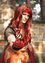 Cosplay-Cover: Naturkatastrophe Feuer