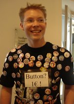 Cosplay-Cover: The Button Man