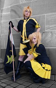 Cosplay-Cover: Kagamine Rin - Love is War [Append]