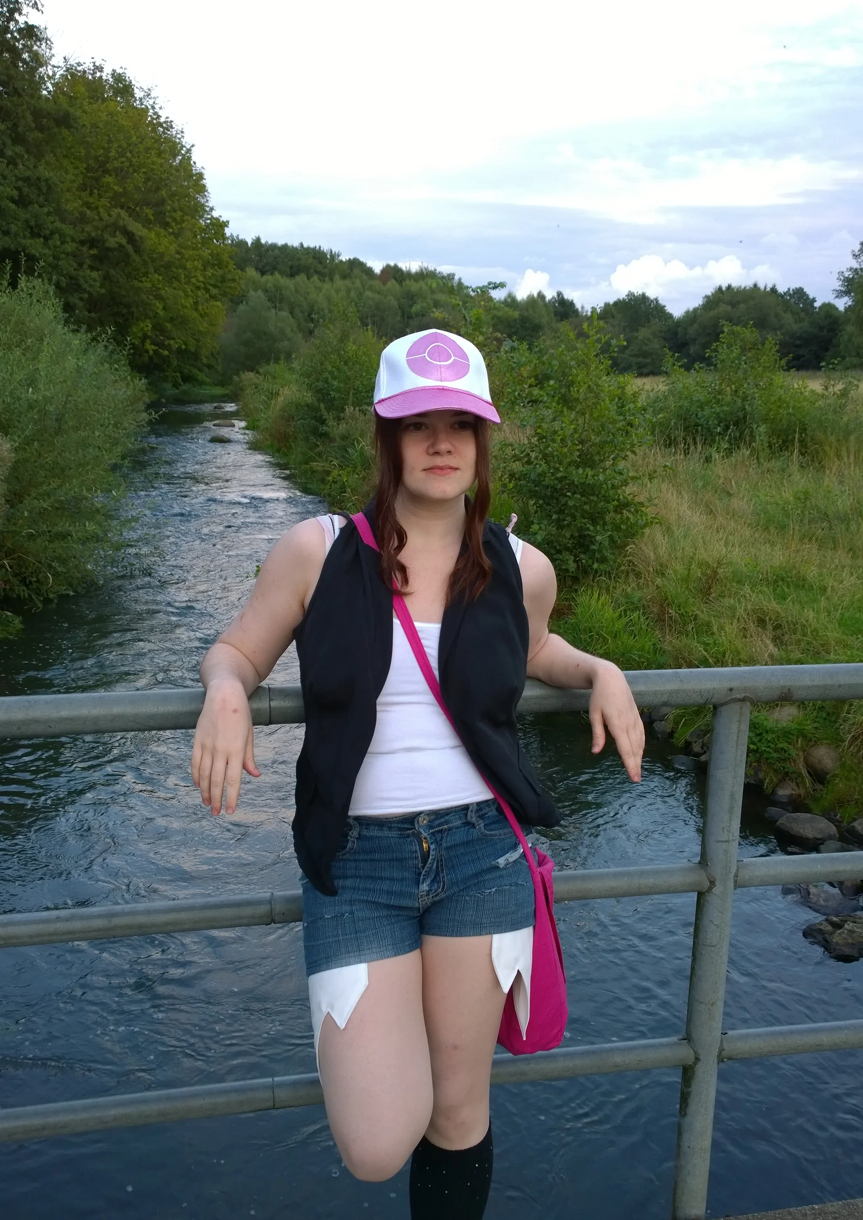 Cosplay-Cover: Touko (schwarz/weiß)
