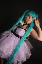 Cosplay-Cover: Miku Hatsune (Madness of Duke - Venomania)
