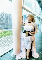 Cosplay-Cover: Lunafreya Nox Fleuret (Kingsglaive)