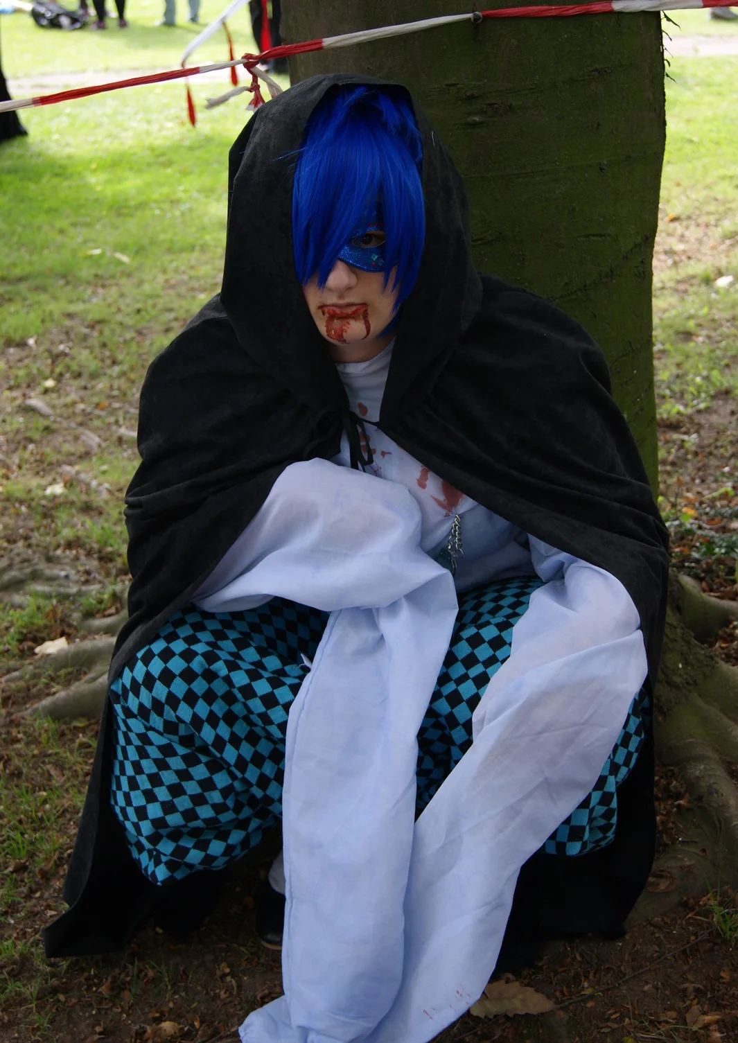 Cosplay-Cover: Blaue Bestie