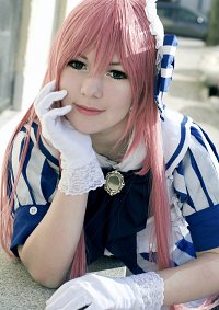 Cosplay-Cover: Luka Megurine 'Project Diva 2nd'