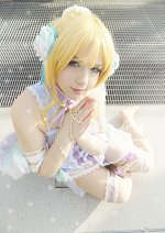 Cosplay-Cover: Eli Ayse White Day