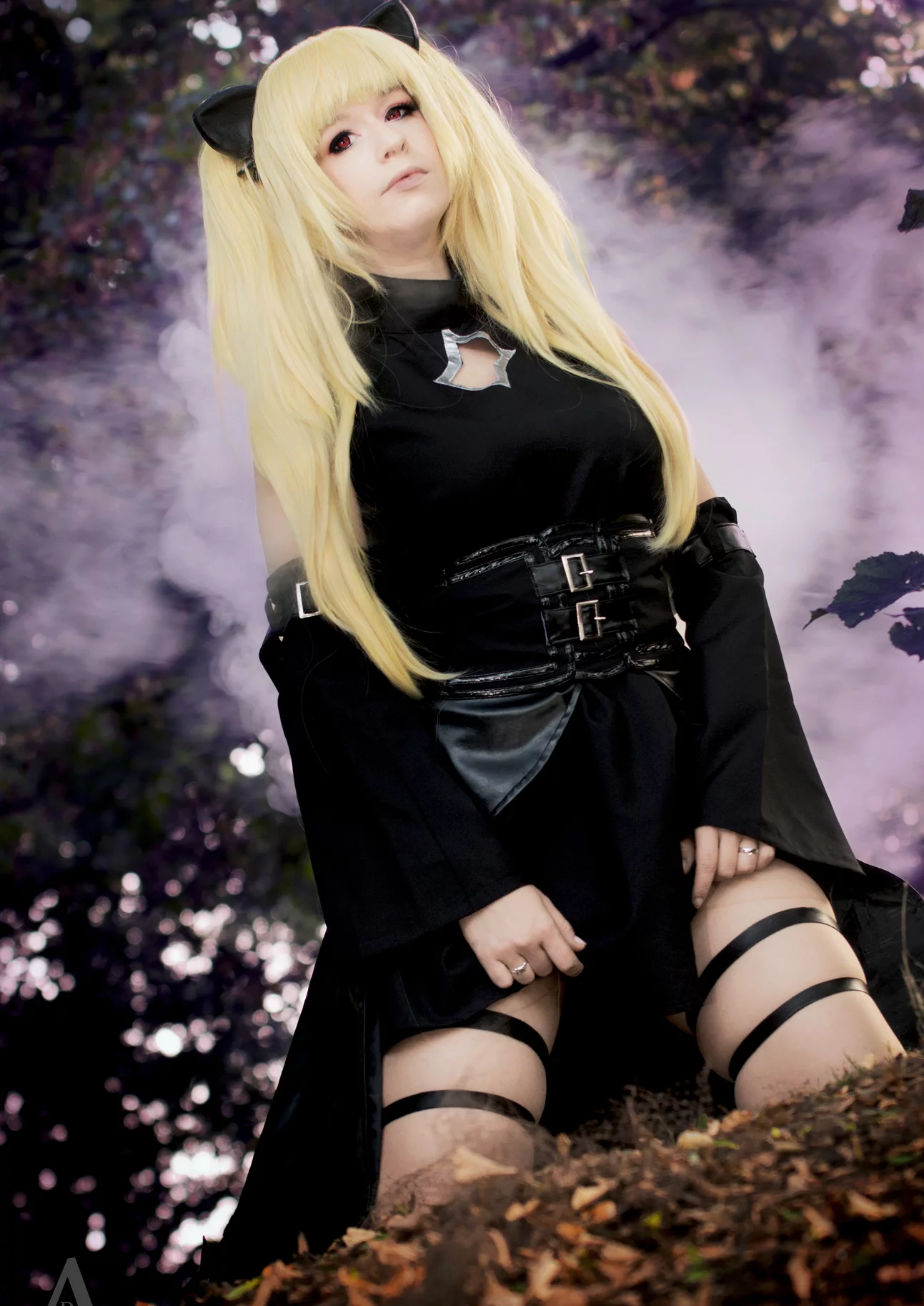 Cosplay-Cover: Golden Darkness ✓