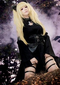 Cosplay-Cover: Golden Darkness ✓