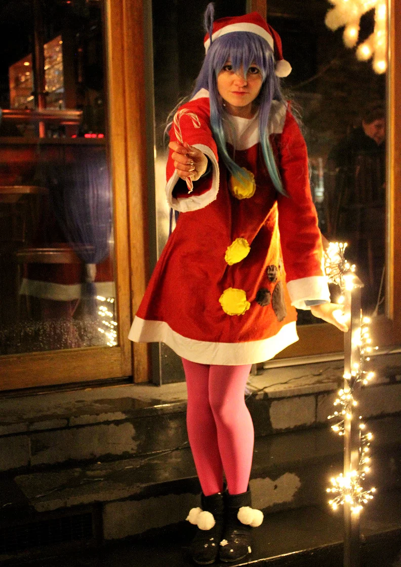 Cosplay-Cover: Tsumiki Miniwa (Weihnachtsversion)