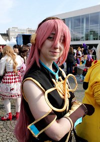 Cosplay-Cover: Luka Megurine