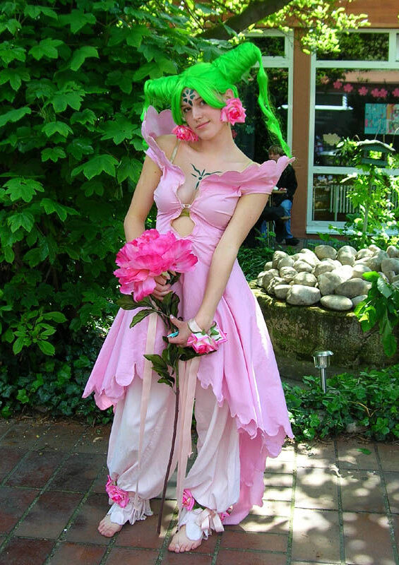 Cosplay-Cover: The Flower