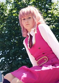 Cosplay-Cover: Anya Alstreim [Ashford Uniform]