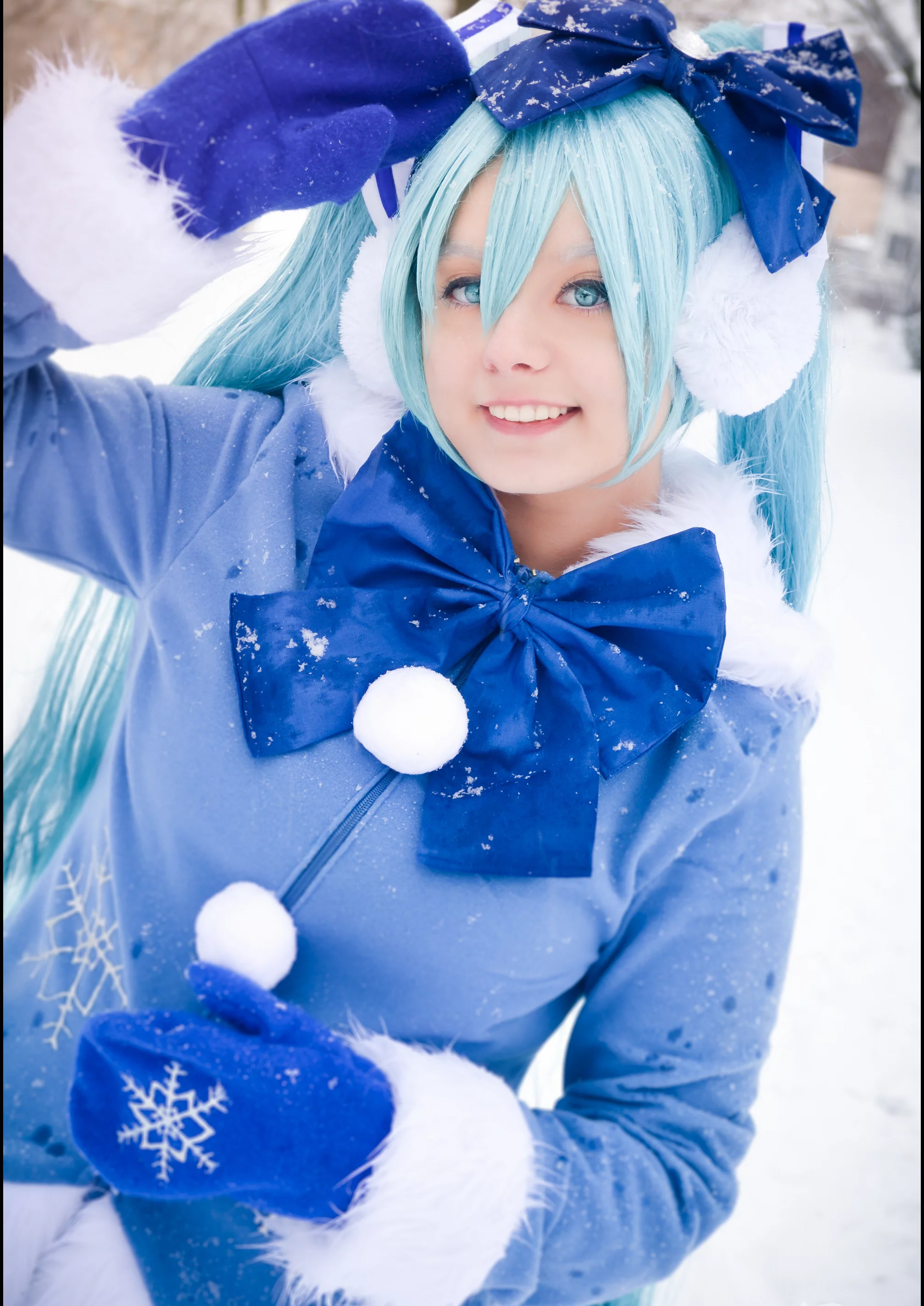 Cosplay-Cover: Miku Hatsune (初音ミク) ♫ Snow Miku 2012