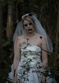 Cosplay-Cover: Zombie Bride