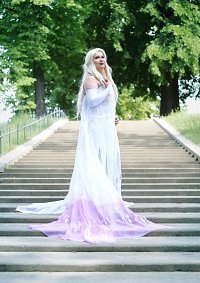 Cosplay-Cover: Elsa [Spirit]