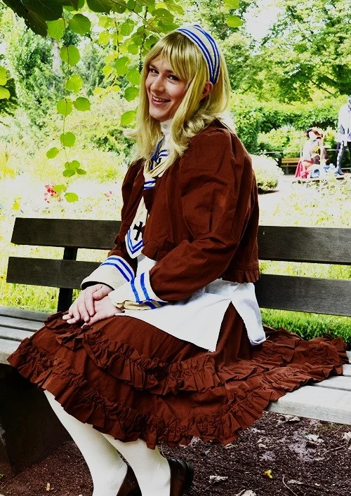 Cosplay-Cover: Youjiros SMV-Wahl Outfit
