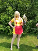 Cosplay-Cover: Caroline