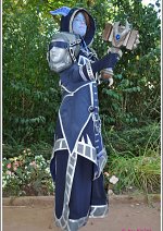 Cosplay-Cover: T6 Draenei Priester