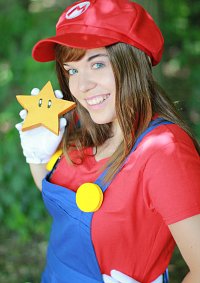 Cosplay-Cover: Mario (Gender Bender)
