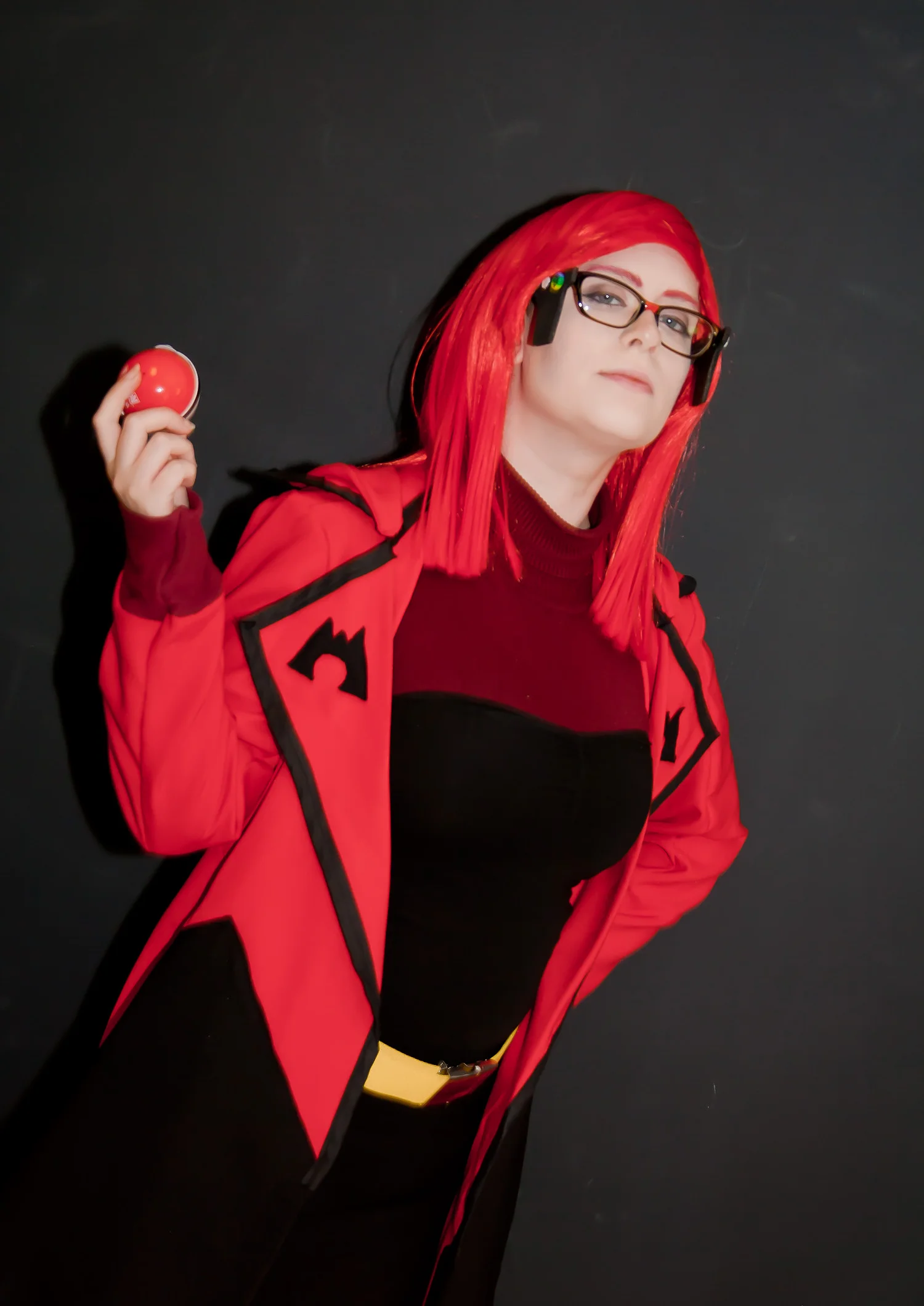 Cosplay-Cover: Team Magma Leader Fem!Marc