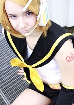 Cosplay-Cover: Kagamine Rin 【鏡音リン】 | BASIC
