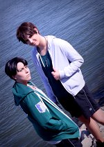 Cosplay-Cover: Levi (Sport Outfit)