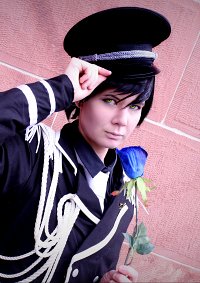 Cosplay-Cover: Kira [Dark Allstars]