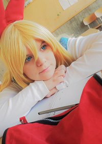 Cosplay-Cover: Chitoge Kirisaki