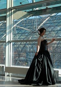 Cosplay-Cover: Naheniel (modern ball gown)