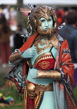 Cosplay-Cover: Kotal Khan (female version)