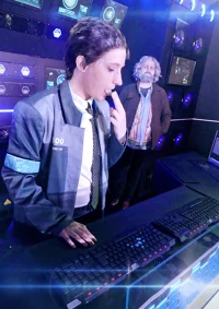 Cosplay-Cover: Hank Anderson【Rain】