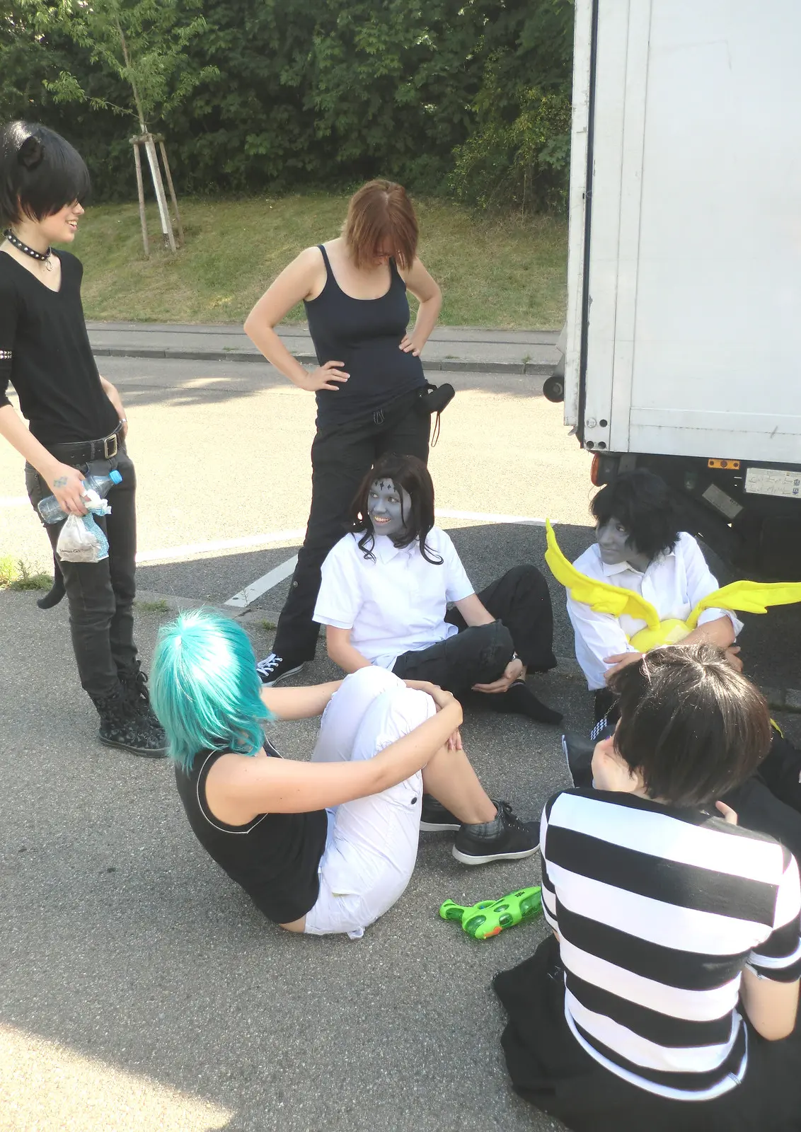 Cosplay-Cover: Zivil und bla