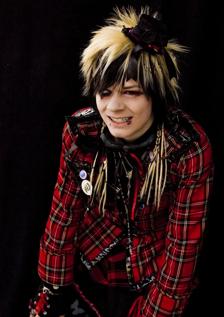 Cosplay-Cover: Visual Folk Punker (SHINIGAMI Moodo)