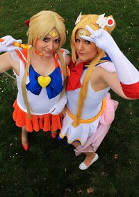 Cosplay-Cover: Super Sailor Venus