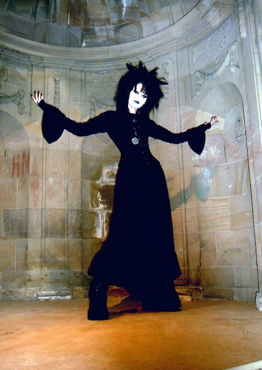 Cosplay-Cover: Mana - schwarzer Mantel(GLB)