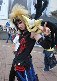 Cosplay-Cover: Giratina Trainer (eigen Charakter)