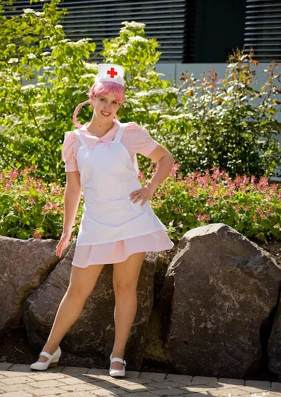 Cosplay-Cover: Schwester Joy