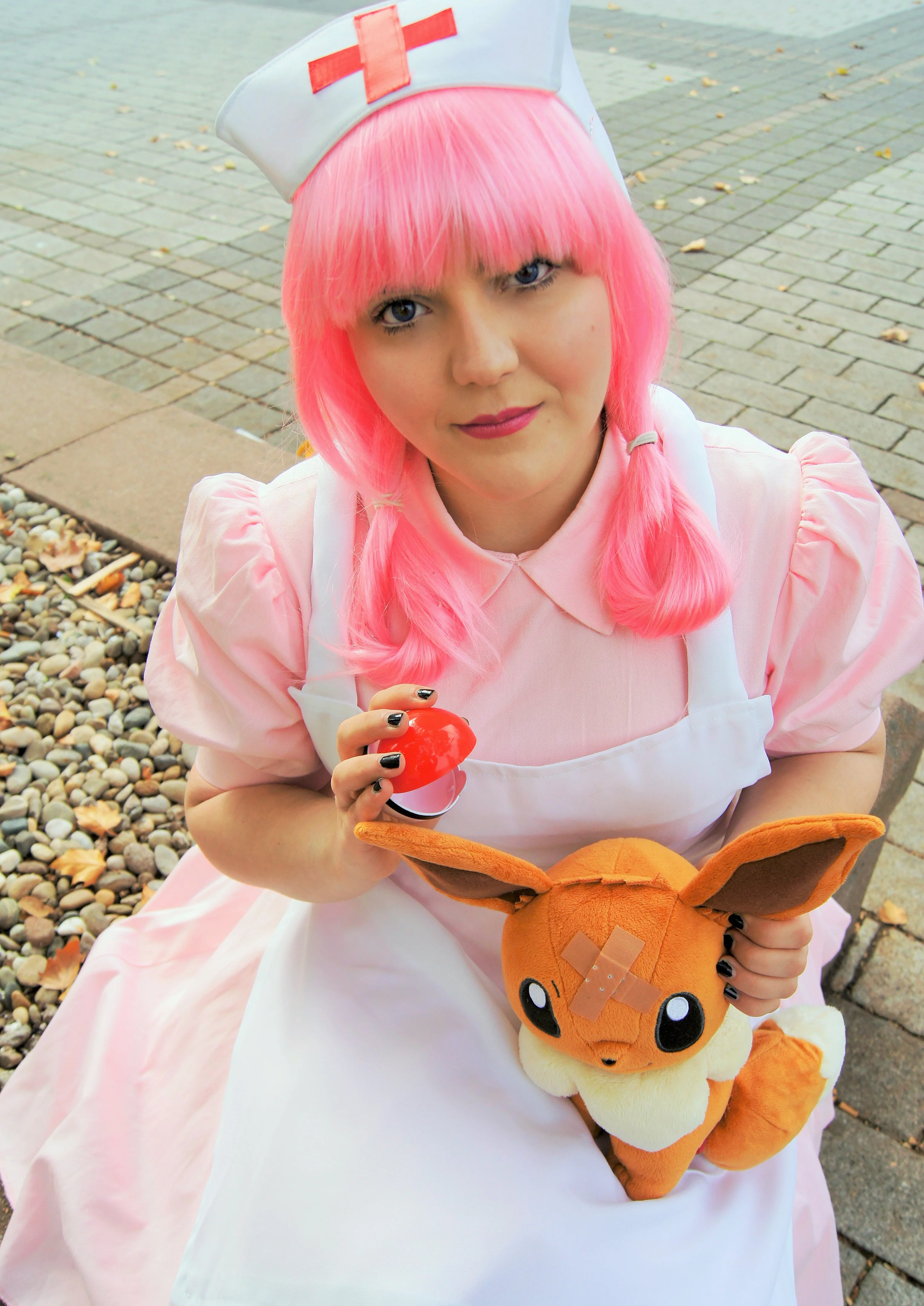 Cosplay-Cover: Schwester Joy