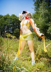 Cosplay-Cover: Rikku FFX2 (Diebkostüm)