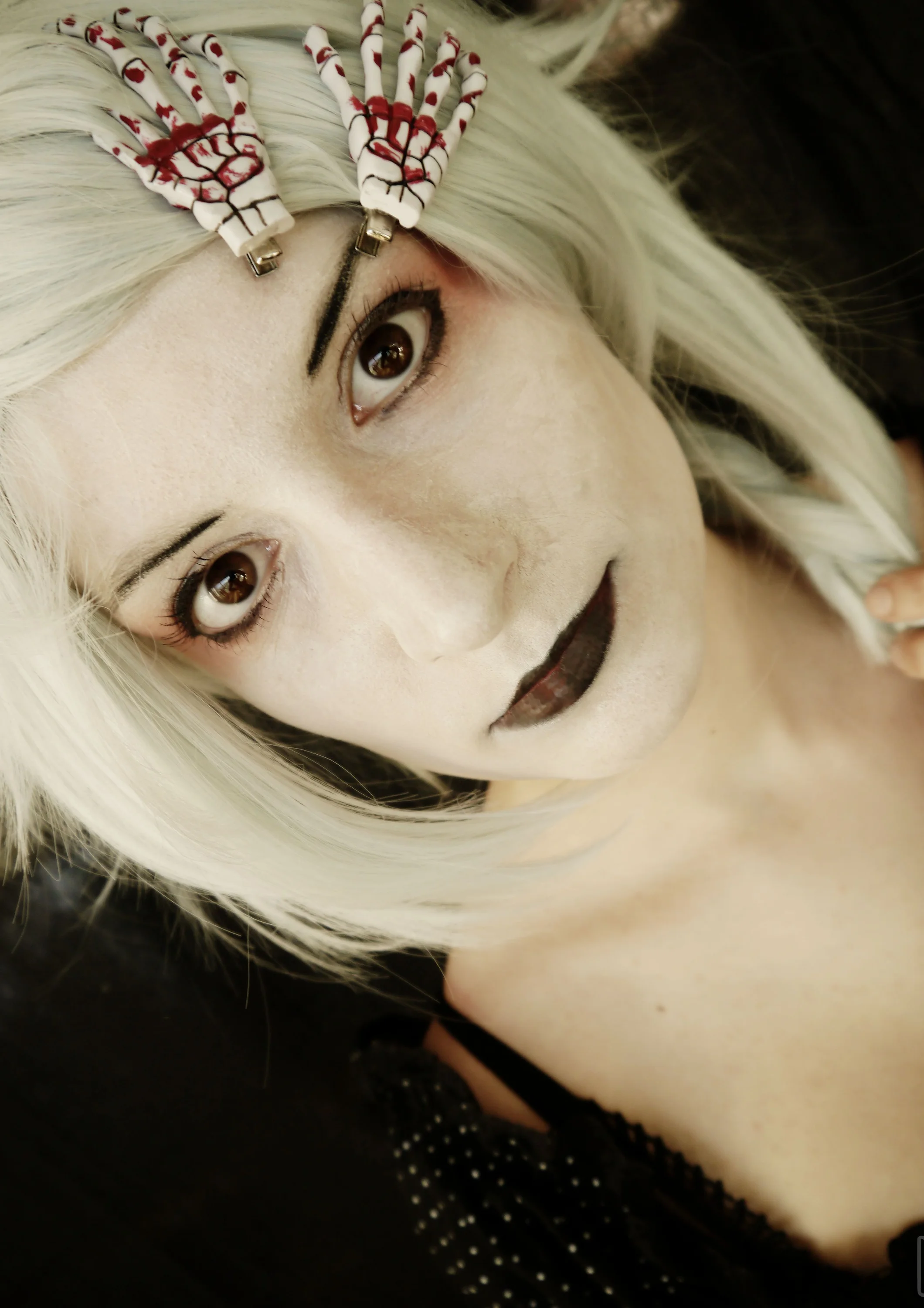 Cosplay-Cover: Shironuri in BlacK ~
