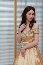 Cosplay-Cover: Belle [golden gown]