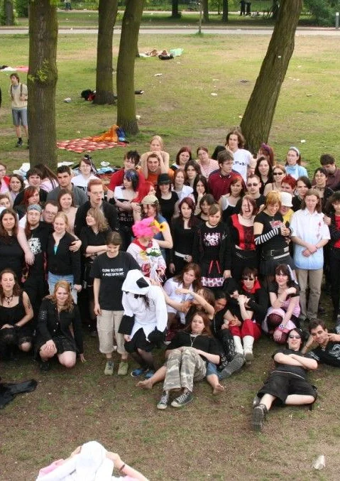 Cosplay-Cover: zivil auf mexx treffen