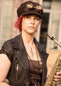 Cosplay-Cover: Medea [Saxophonist]