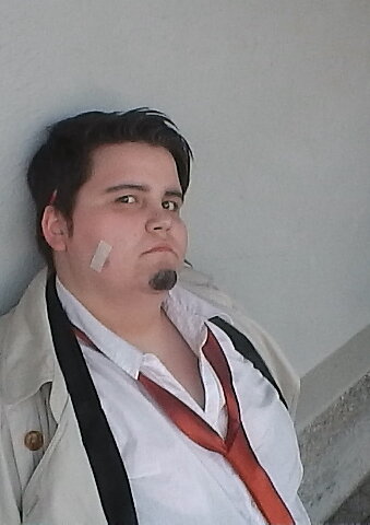 Cosplay-Cover: Inspektor Gumshoe (jung)