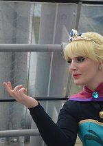 Cosplay-Cover: Elsa (Conoration)