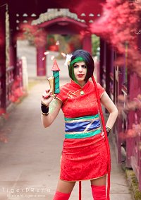 Cosplay-Cover: Firecracker Jinx