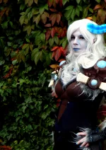 Cosplay-Cover: Schamane T10